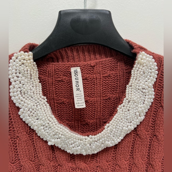 Sisouhor | Sweater with Pearl Collar - Picture 4 of 4